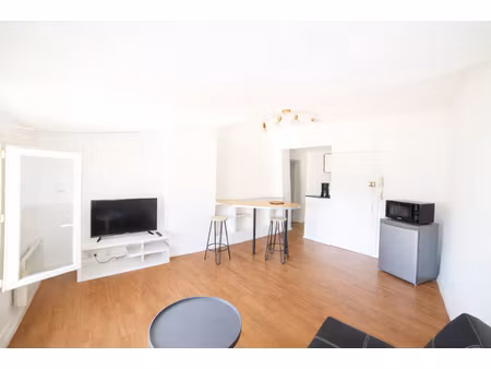 a louer t2 meuble narbonne centre ville