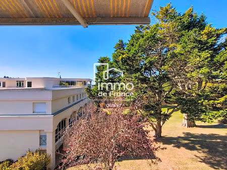 la baule - royal park- studio - 24 m2 avec place de parking