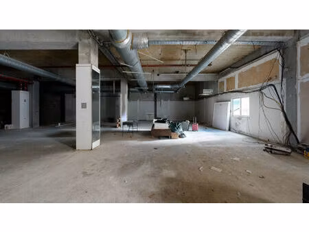 à louer : local commercial d'exception en hyper centre de mulhouse   surface de 1000m2