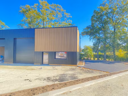 muzillac - local d'activité de 144 m²
