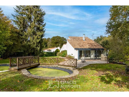 maison d'architecte avec parc paysager