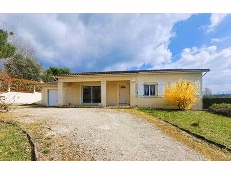 belle maison lumineuse et spacieuse de plain-pied