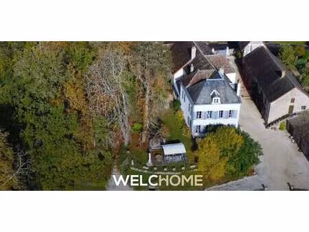 propriété avec piscine et jardin mercurey (71)