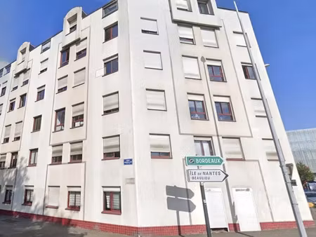 bureaux à louer 244 m2 disible nantes