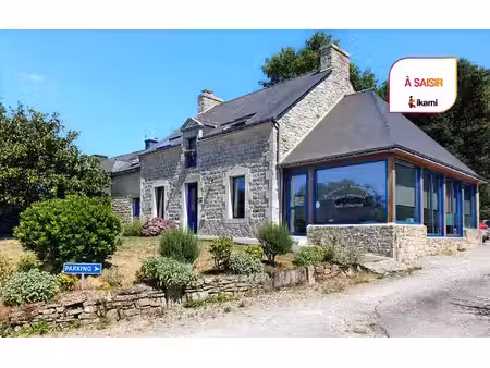 murs commerciaux de restaurant