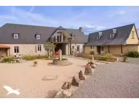 villa de 7 pièces principales