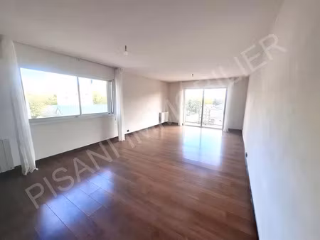 vente appartement 3 pièces 77.42 m² à fecamp (76400)  128 000 €