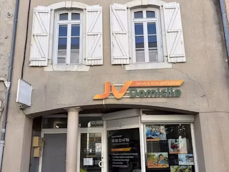 vente appartement 100 m² à nay (64800)  250 000 €