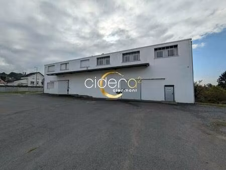 local d'activités à vendre