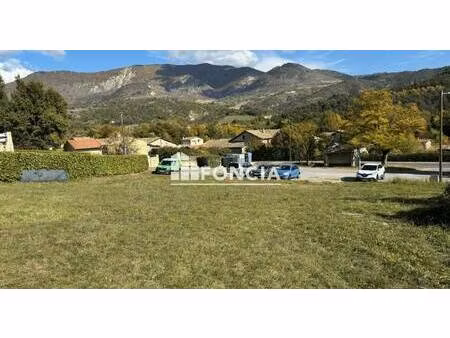 terrain constructible viabilisé à vendre