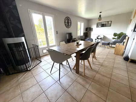 maison de plain-pied 93 m² - 3 chambres - la bazoge