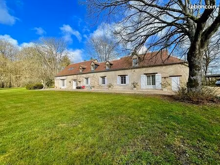 longère 11 pièces 385 m²