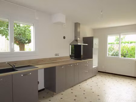 location maison 5 pièces 126 m² à montauban (82000)