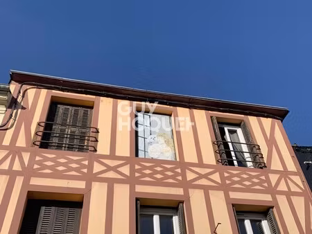 immeuble à vendre de 395 00 m²