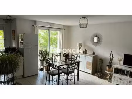 appartement t2 bis  53 m2 dans résidence à pradines
