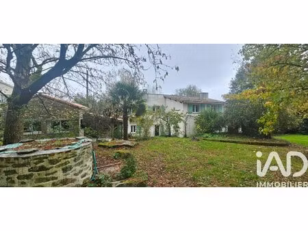 vente maison 5 pièces 176 m² saint-étienne-du-bois (85670)