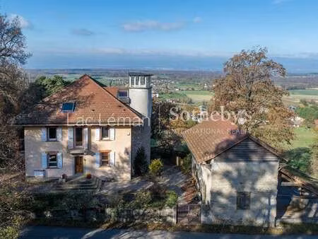 maison de luxe à vendre à massongy : 990 000 € | 306m²