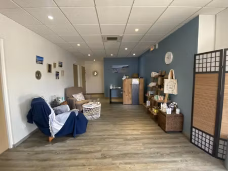 vente locaux professionnels 80 m² à parempuyre (33290)  212 000 €