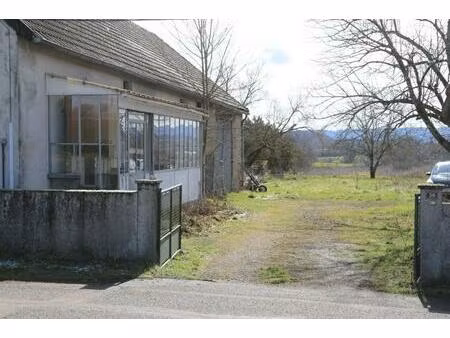 ancienne fermette rénovée sur 5 118 m² de terrain avec dépendances
