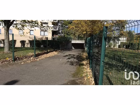 vente parking 13 m² à les mureaux (78130)  13 900 €