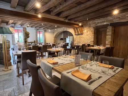 fonds de commerce à vendre cormatin 22 pièce(s) 1100m2 320 000€