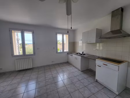 location appartement 2 pièces 35 m² à saussan (34570)  647 €