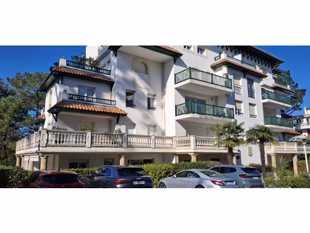 biarritz - appartement 2 pieces en rdc avec terrasse - park