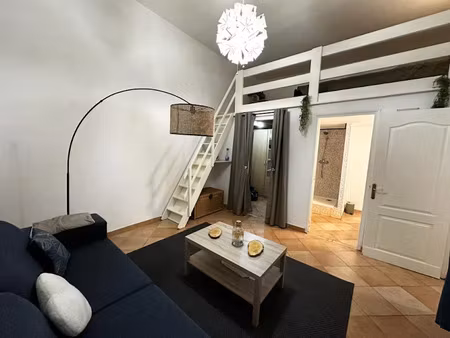 location meublée appartement 1 pièce 30 m² à la ciotat (13600)  800 €