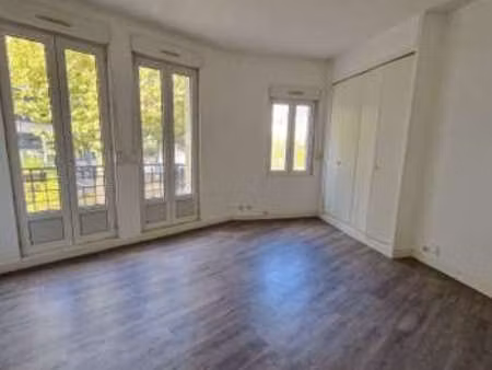 location appartement 3 pièces à rouen st sever (76000) : à louer 3 pièces / 75m² rouen st 