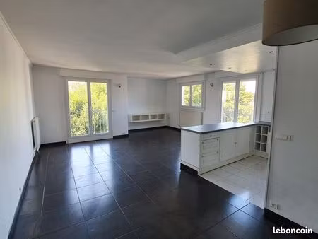 appartement en duplex de 112 m2 + garage