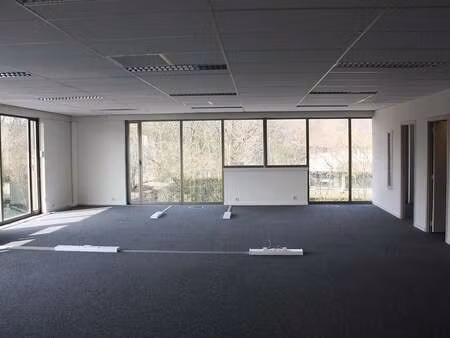 bien professionnel à louer à deurle € 1.813 (lgjyp) - creas | zimmo