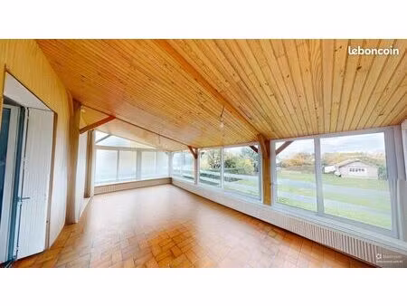 maison 7 pièces 174 m²