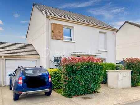 maison traditionnelle de 80 m² à villeron