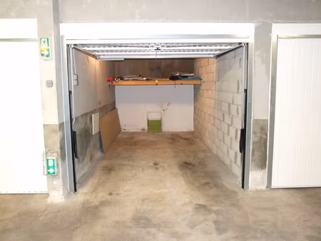 exclusivite mls : garage à 100 mètres des plages