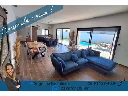 belle villa récente 4 chambres avec piscine