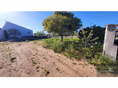 terrain constructible de 555 m2 à marseillan
