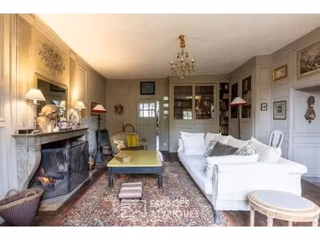 maison de charme dans une cité de caractère