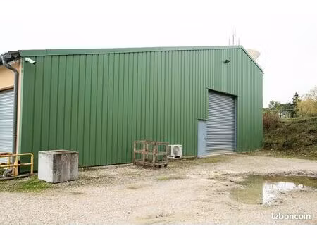 a louer local industriel