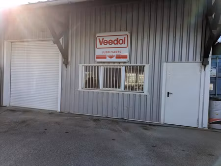 location loft 1 pièce 50 m² à saint-jeoire-prieuré (73190)  630 €