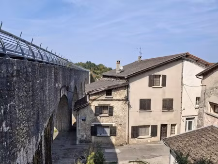 maison de village 100 m² – 3 chambres – centre de saint-nazaire-en-royans