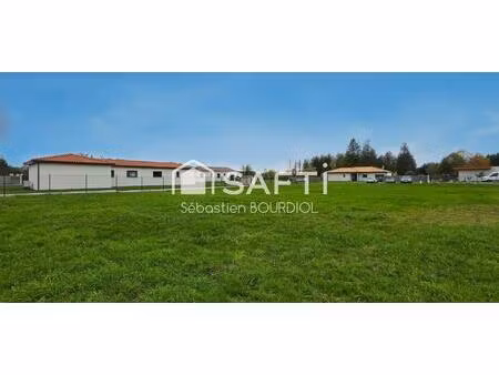 terrain constructible viabilise libre de constructeur