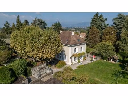 vente maison 10 pièces 240 m2 à corbelin