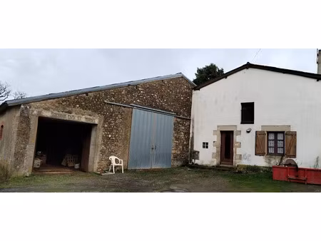 vente maison 3 pièces 54 m² à queaux (86150)  54 000 €