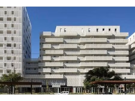 location commerce montpellier 1 614 m²