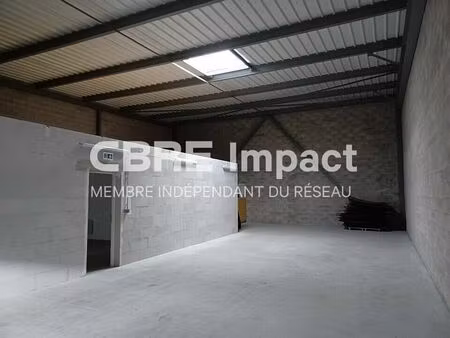 location commerce cormontreuil 213 m²