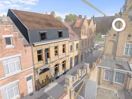 uniek restaurant met luxueuze woonst in hartje ieper