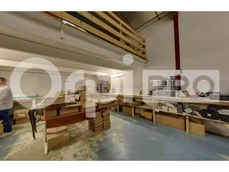 local d'activite a ceder