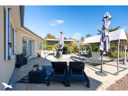 vente maison 5 pièces 129 m² à saint-laurent (18330)  228 975 €