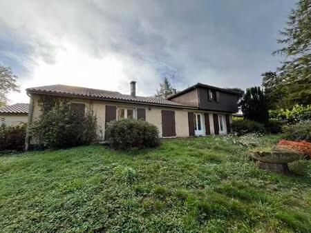 vente maison 6 pièces 205 m² dignac (16410)