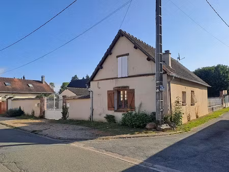 vente maison 5 pièces 129.57 m² à saint-piat (28130)  247 000 €